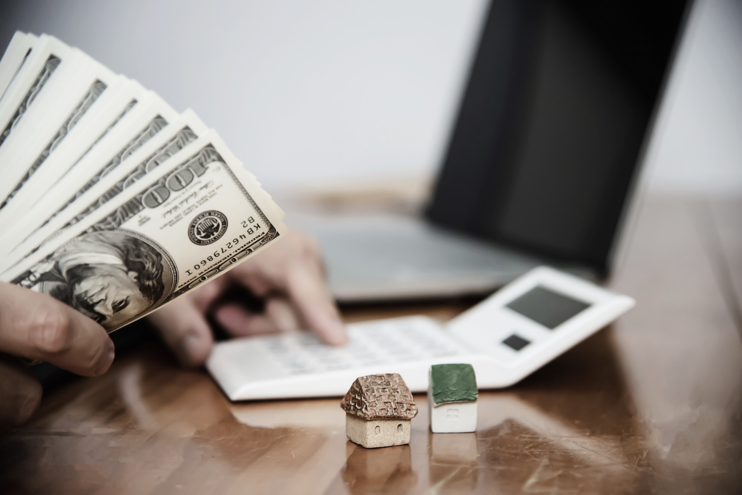 Cash Loans: Understanding Your Options, Benefits, and How to Apply