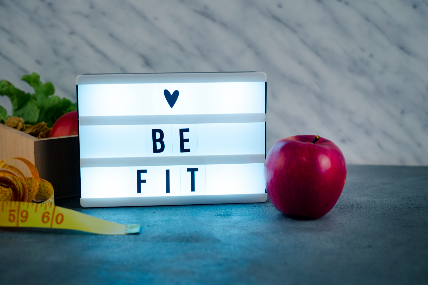 10 Easy Ways to Lose Weight Naturally Without Dieting