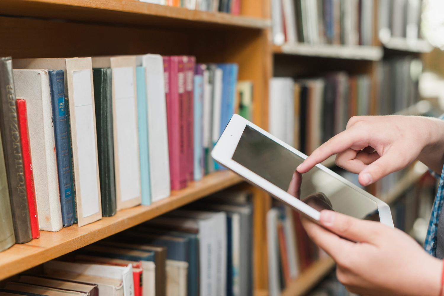 Choosing a book to read online, where to buy